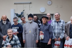 Священник поздравил с Рождеством Христовым и побеседовал о празднике в трех братских3
